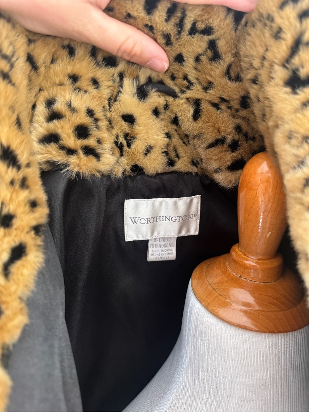 Vintage Worthington Leopard Print Coat - Picture 4 of 4